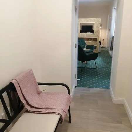 Charming 1-bed In * Cork