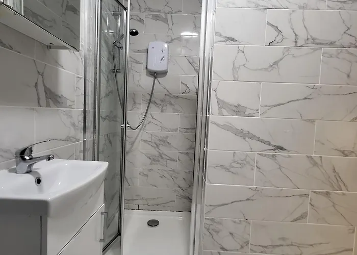 1bed-contactlesscheckin-outdoorspace * Cork